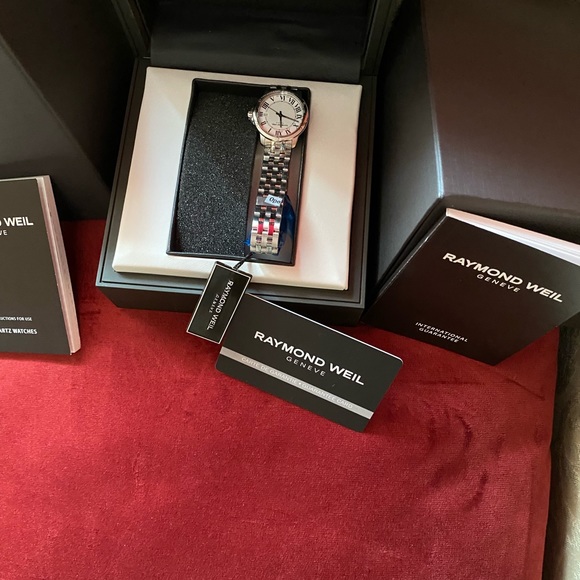 Raymond Weil Swiss Women’s Tango Watch - Picture 14 of 14